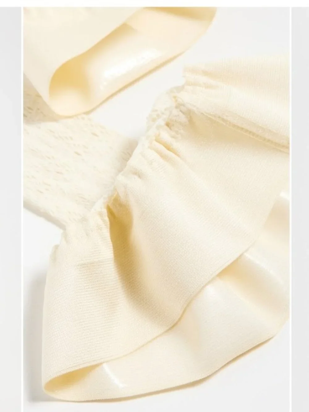 Falke cream swirl